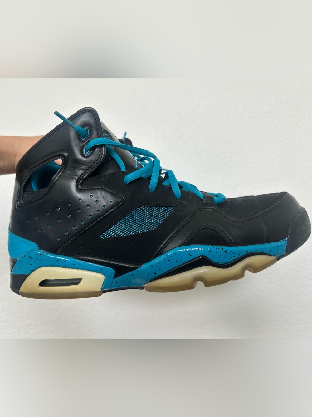 Jordan Black and Teal Men's Athletic Mid-Top Sneakers